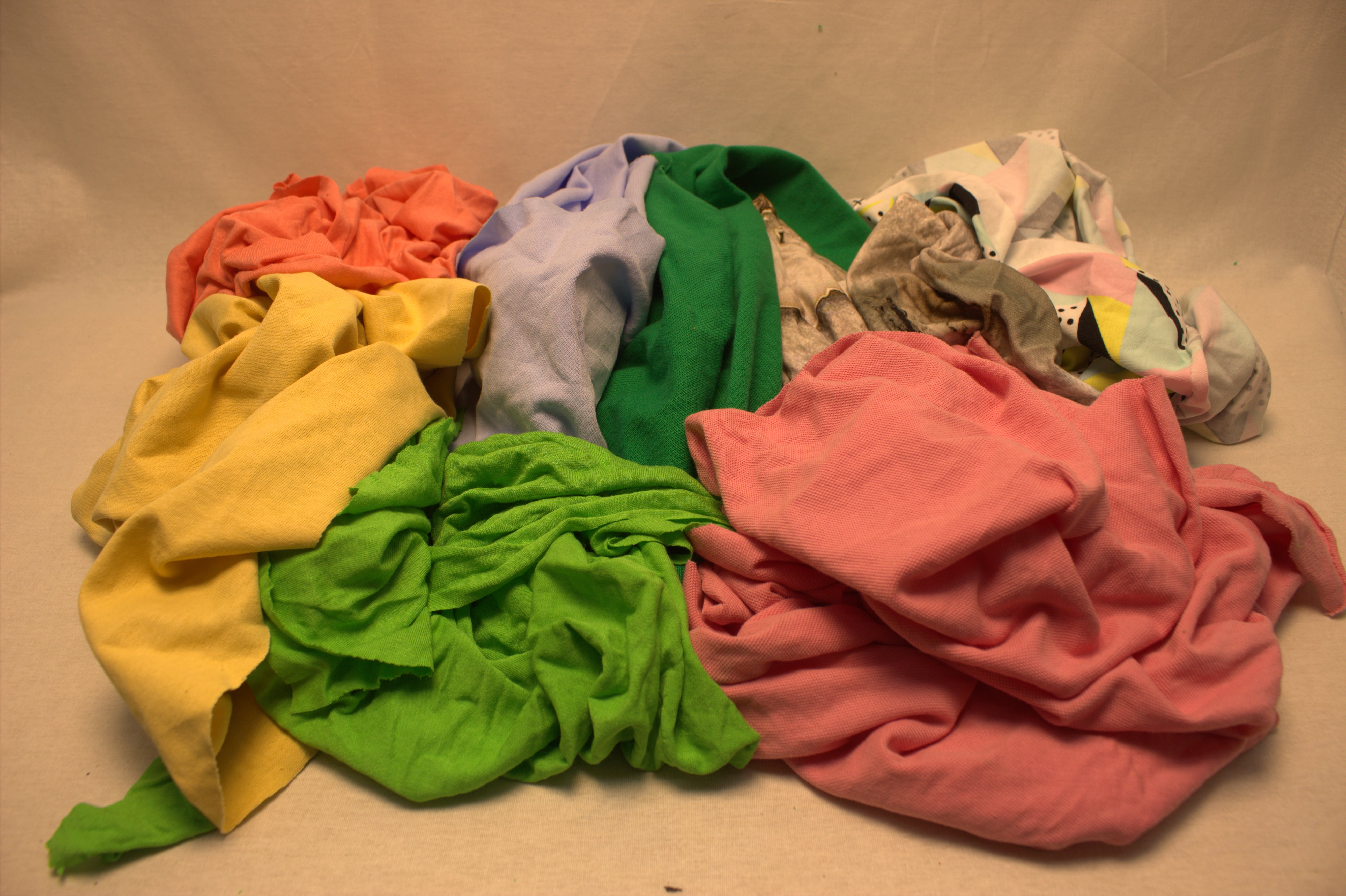 Ekonomik renkli bez kırpıntı kumaş