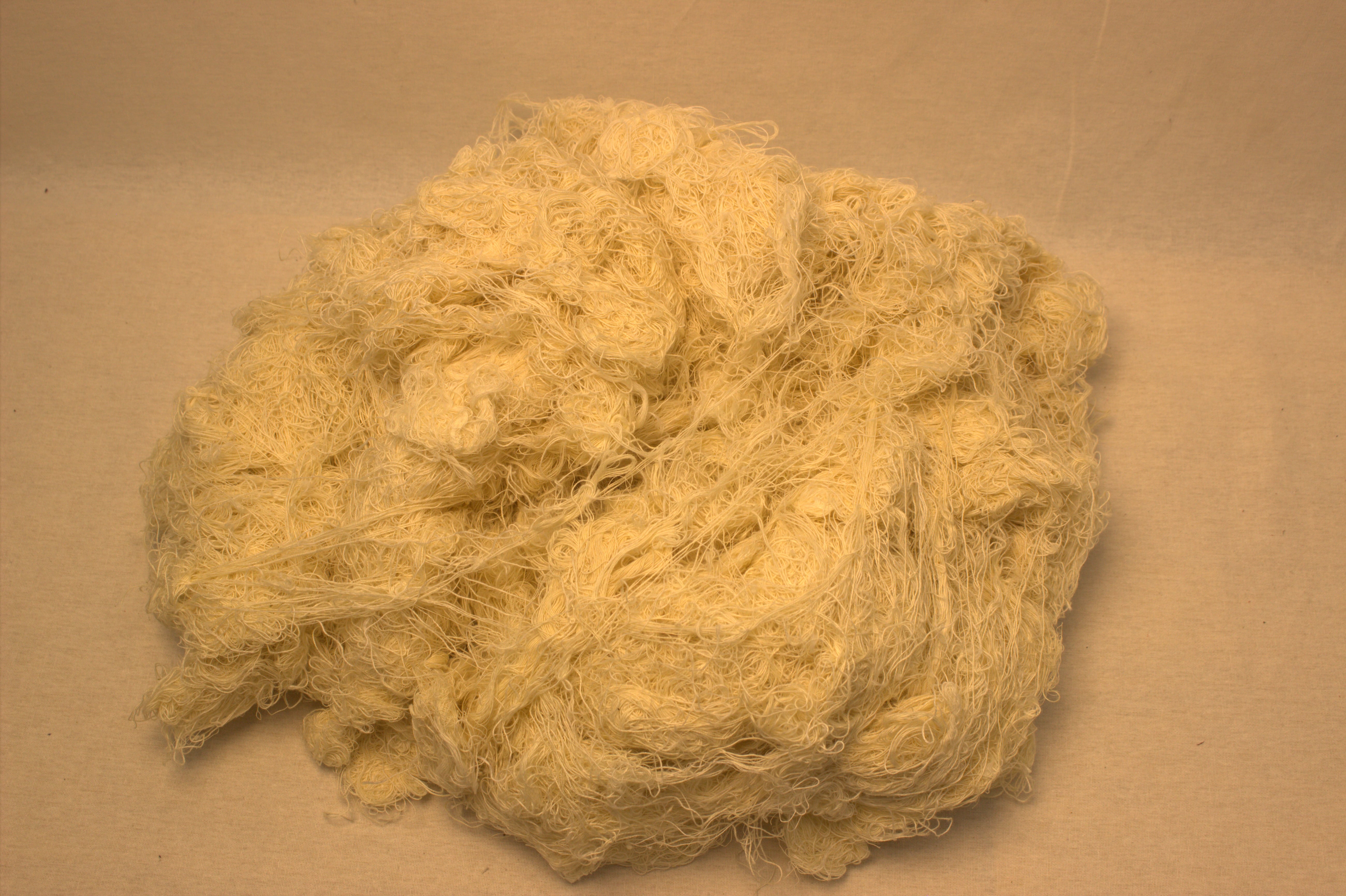 Ham krem iplik üstübü silgilik üstübü