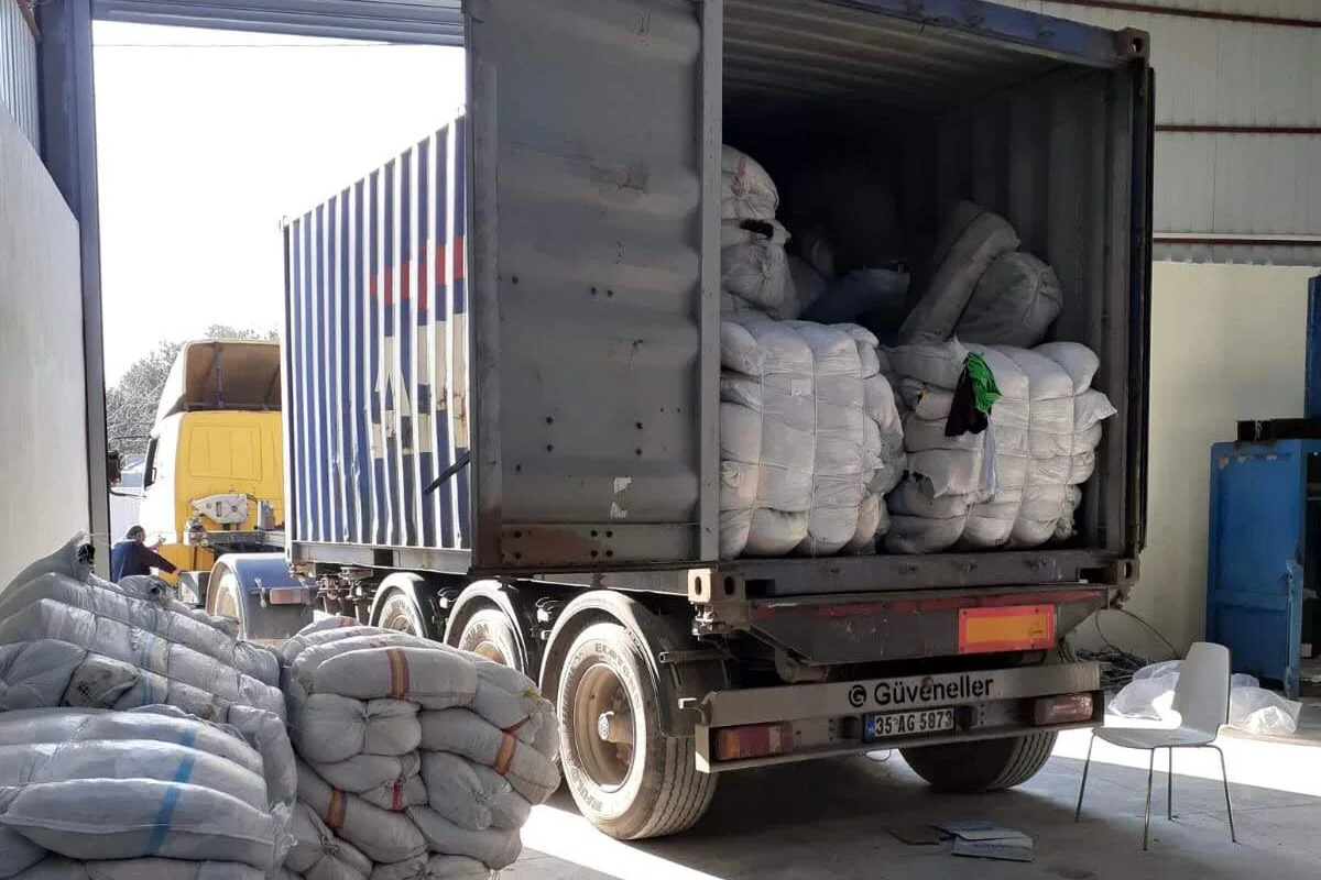 Natural Ticaret yükleme ve sevkiyat
